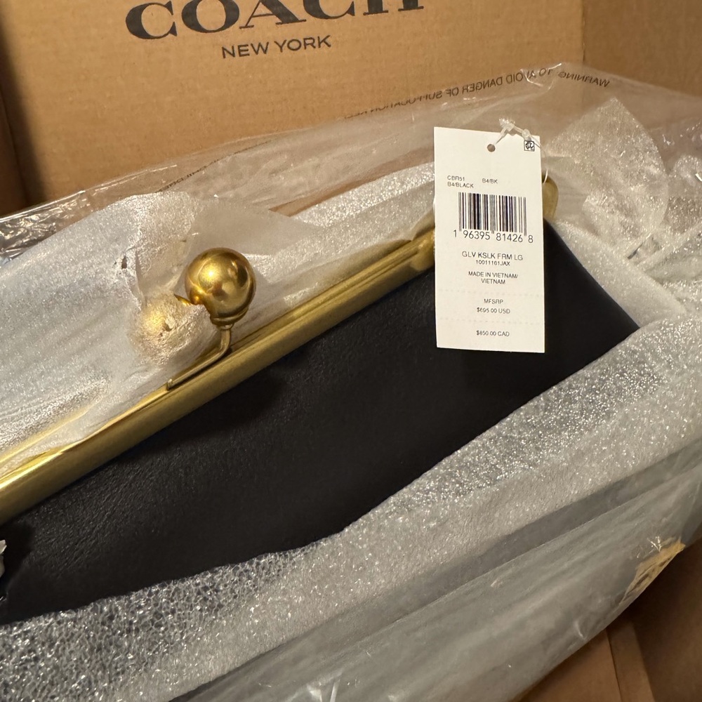 Coach Oversized Large Kisslock Frame Bag